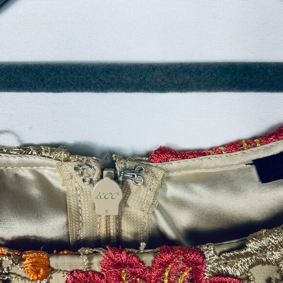 Alex Marie Dress Womens 4 Crochet Floral Embroidered Fully Lined Short Sleeve - Picture 3 of 10